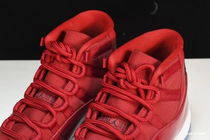 Hyperoad MENS RETRO“GYM 11 RED” AIR JORDAN 0827